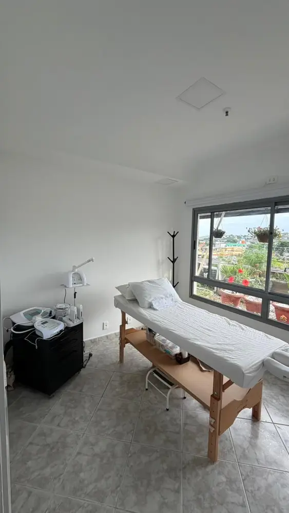 Vista da sala de estética da clínica